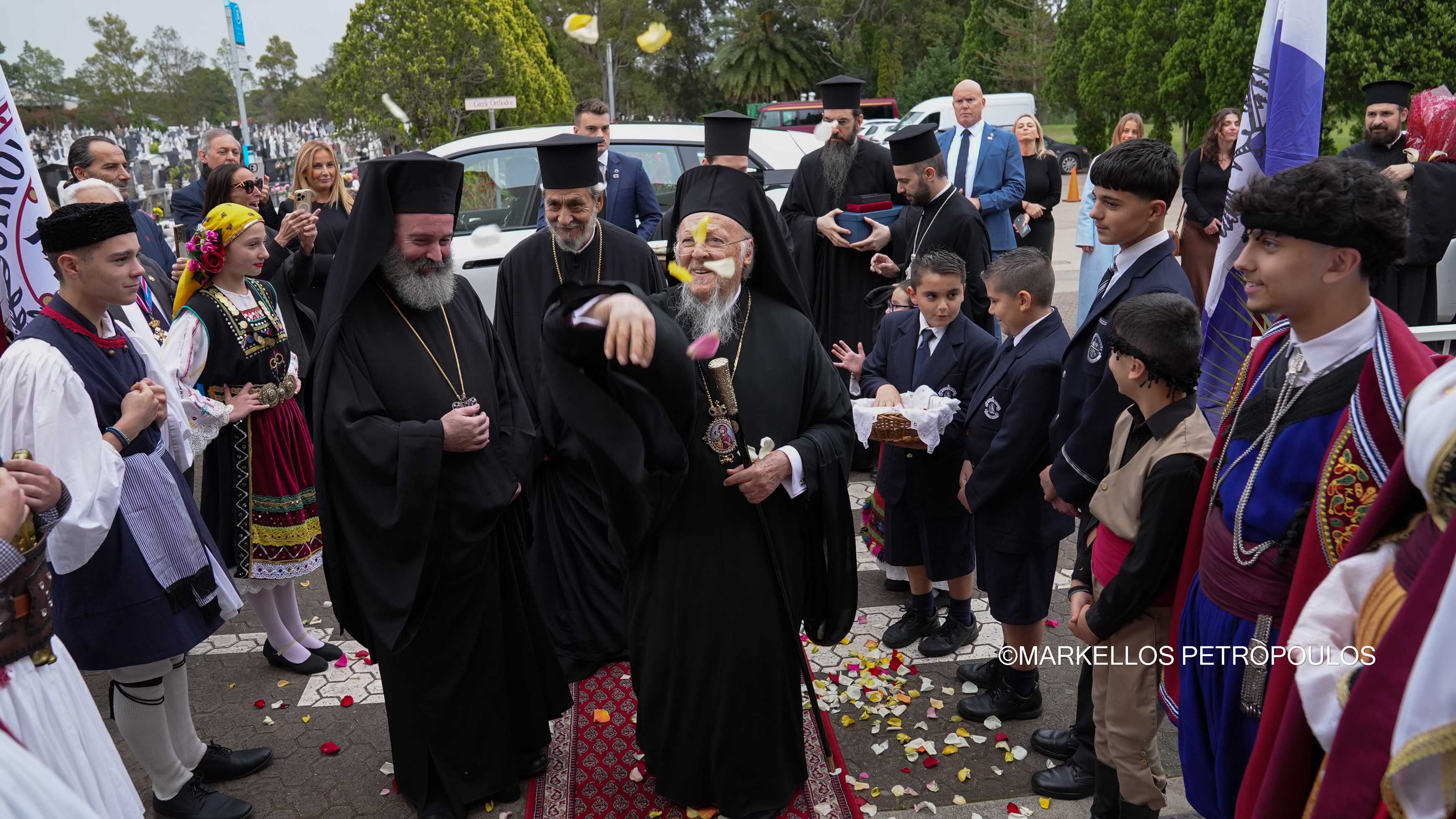 Πατριαρχικό Τρισάγιο επί των τάφων των αειμνήστων Ποιμεναρχών της Αυστραλίας Θεοφυλάκτου και Στυλιανού