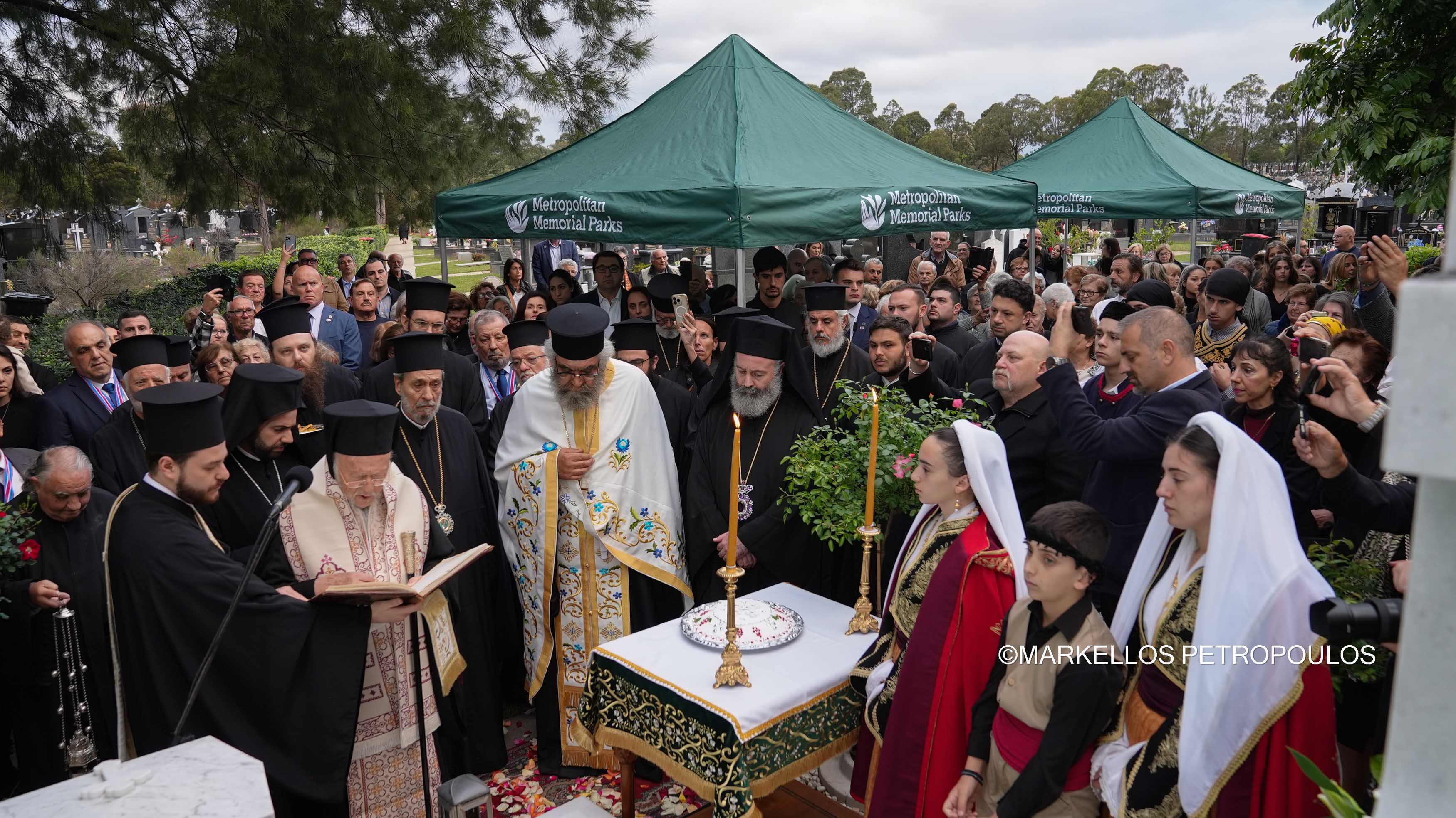 Πατριαρχικό Τρισάγιο επί των τάφων των αειμνήστων Ποιμεναρχών της Αυστραλίας Θεοφυλάκτου και Στυλιανού